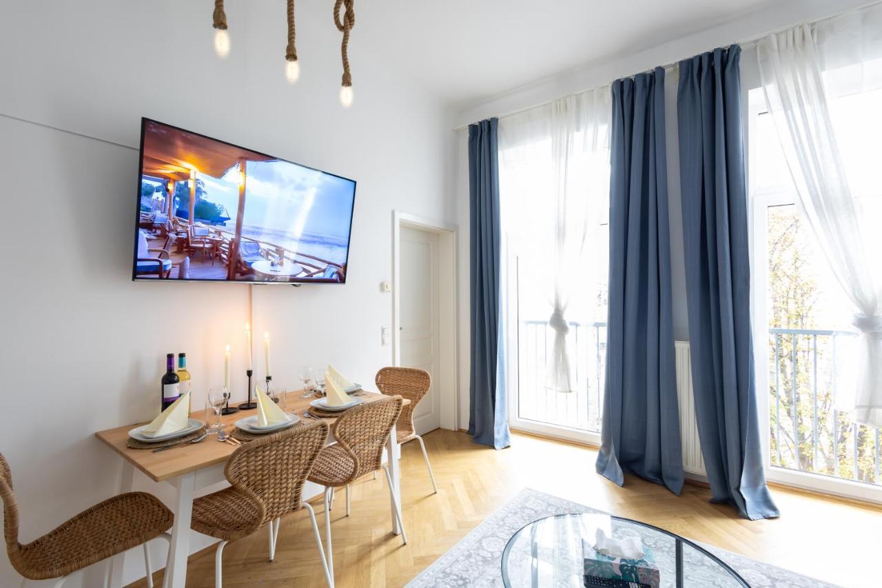 Large Garden-View Balcony Comfort Retreat 1020-비엔나 외부 사진